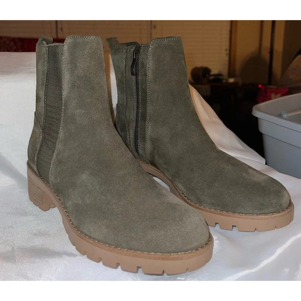 BJORNDAL Women's Finley Chelsea Suede Leather‎ Boots 8 1/2